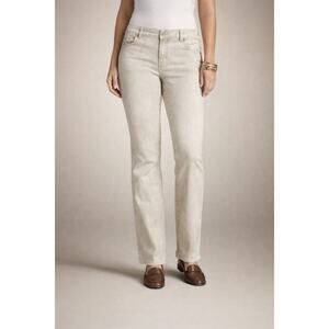 Chicos Platinum Denim Ultimate Fit Barely Flare Jeans  Size 2.5 12 New